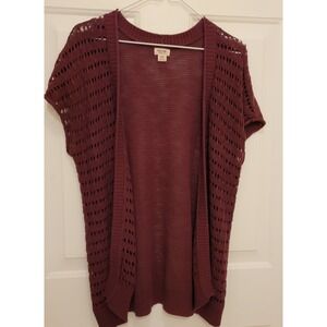 Mossimo Womens Burgundy sweater vest size medium